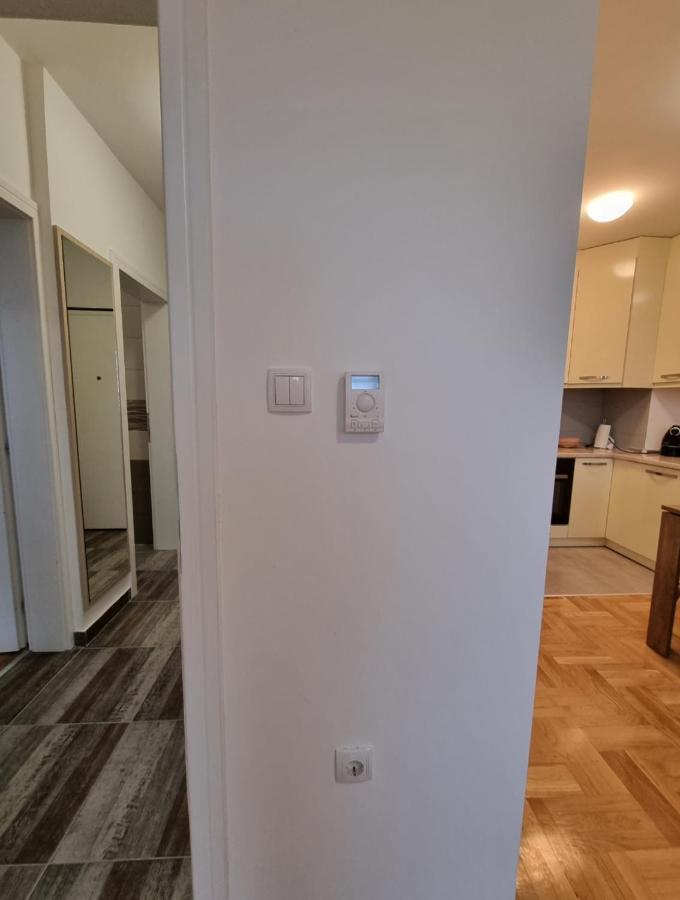 Apartman Moskva Bijeljina Appartamento Esterno foto